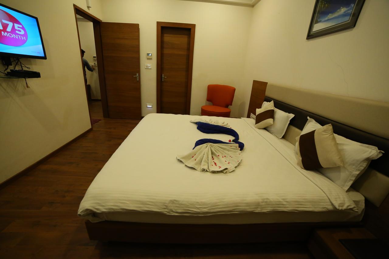Hotel Anantaragreens Disa Экстерьер фото